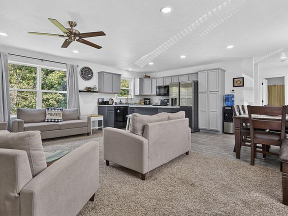 2nd image of 281 Woodbridge Estates Drive