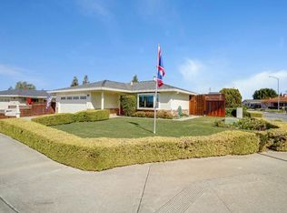 1100 Poppy Lane Cir, Hollister, CA 95023