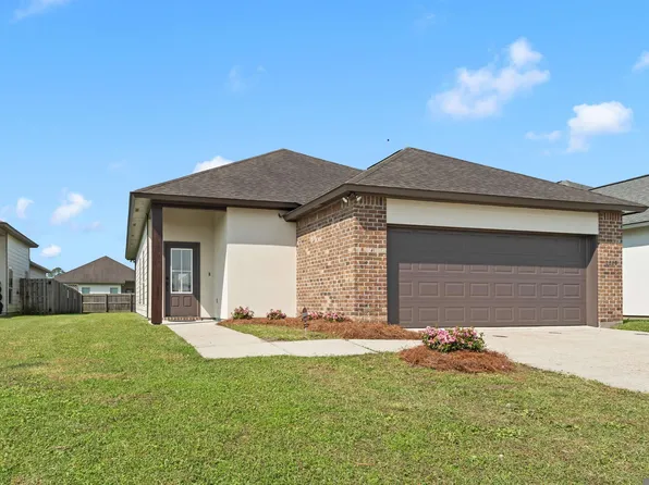 1660 Seville Dr, Saint Gabriel, LA 70776