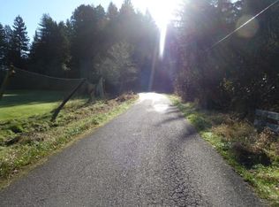 1552 Baywood Ln, Bayside, CA 95524