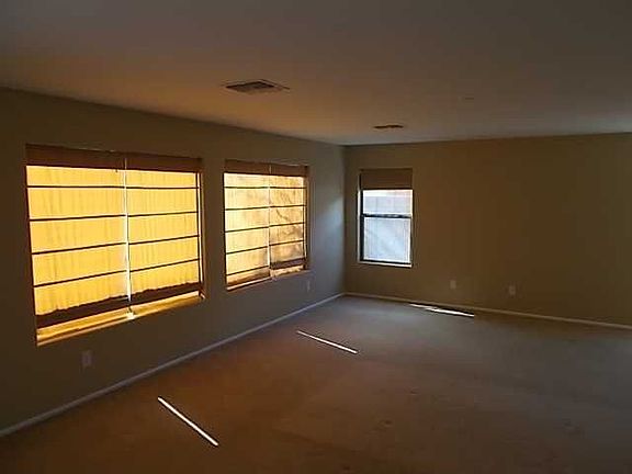 4th image of 41361 W Walker Way