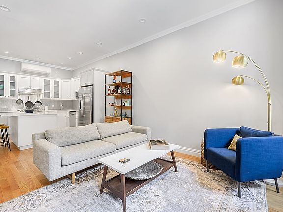 3rd image of 382 Bergen St #1