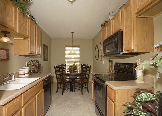 4th image of 8603 N Mersington Ln