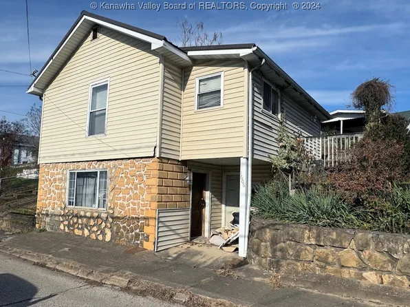 1606 Fletcher Ave, Dunbar, WV 25064