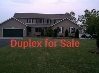 7677 Greenbush Rd, Akron, NY 14001