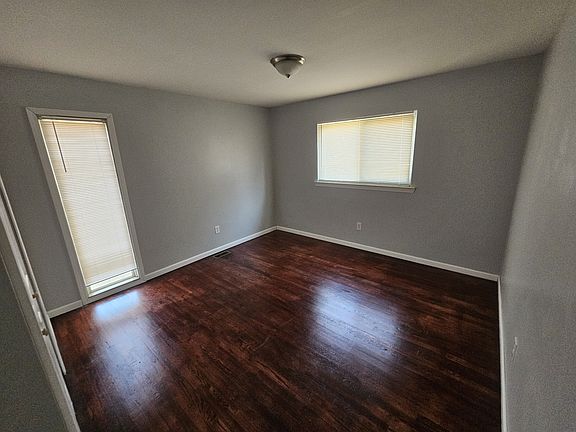 4th image of 26270 Tawas St