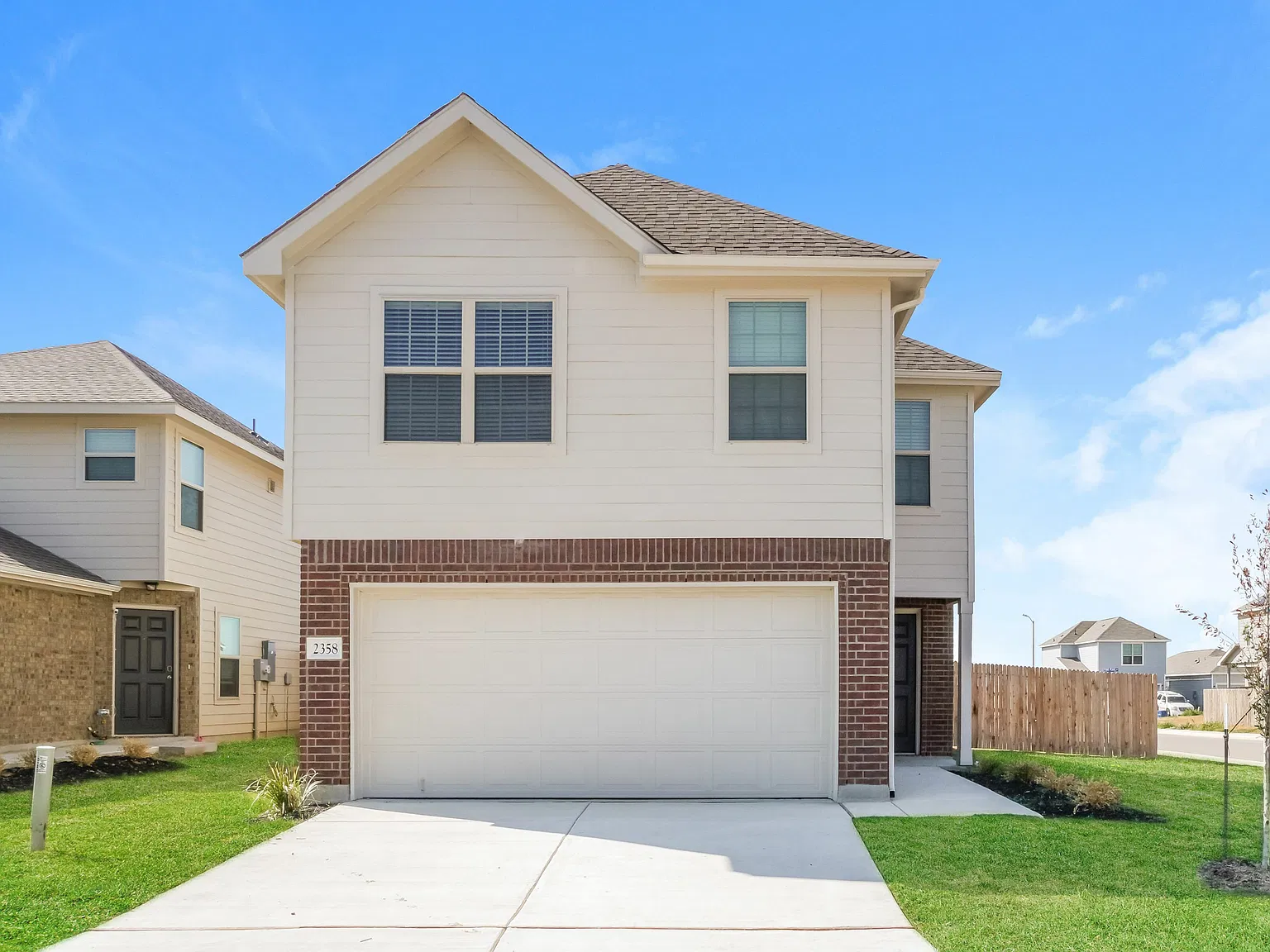 Applewhite Meadows — Photo 1