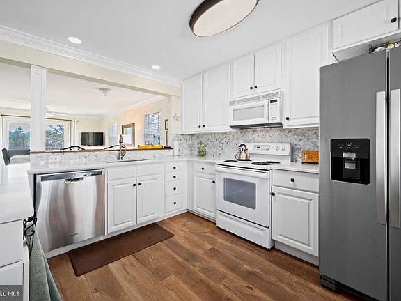 2nd image of 37474 Pettinaro Dr Unit 8004