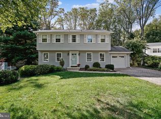 1126 Mainsail Dr, Annapolis, MD 21403