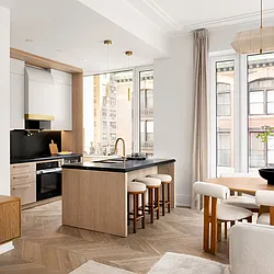 660 Lexington Avenue #7A image 1 of 24