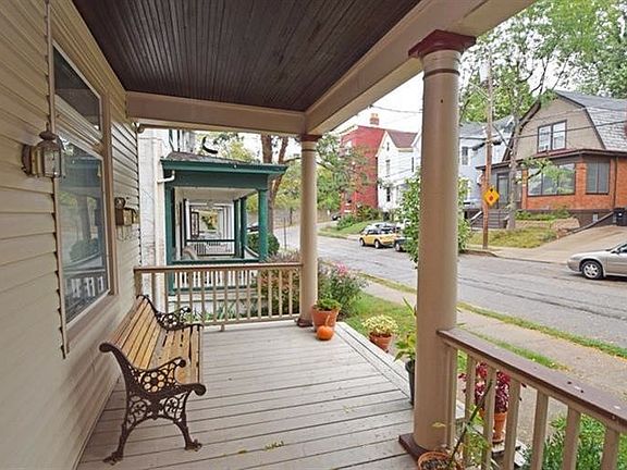 4th image of 2543 Vestry Ave #1