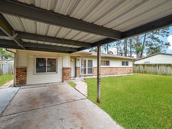 3rd image of 14918 Grand Prairie Dr