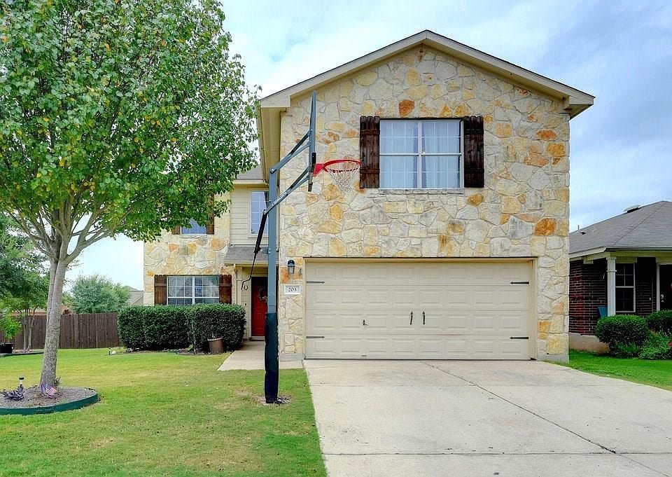 1st image of 203 Quarry Ln