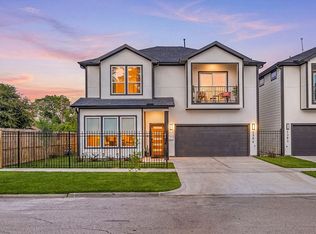 1306 Grove St, Houston, TX 77020