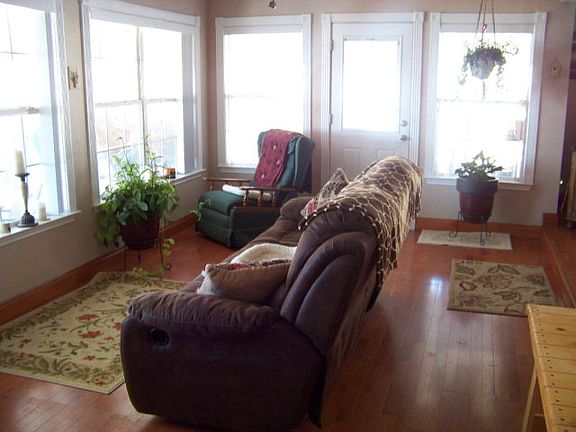 3rd image of 239 Starboard Dr