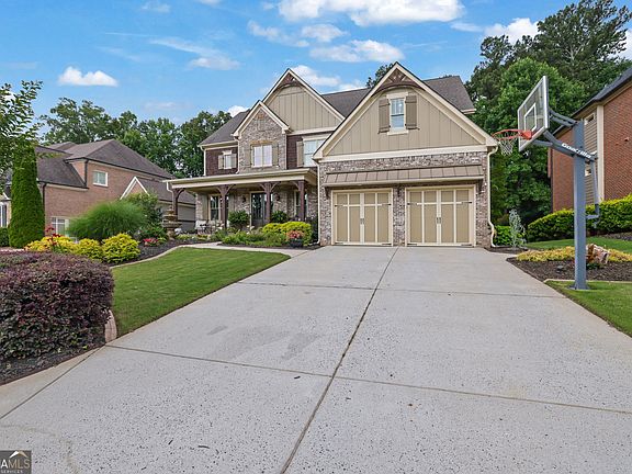 2nd image of 4415 Manor Creek Dr
