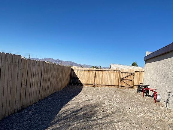 4th image of 2900 Wolf Ln