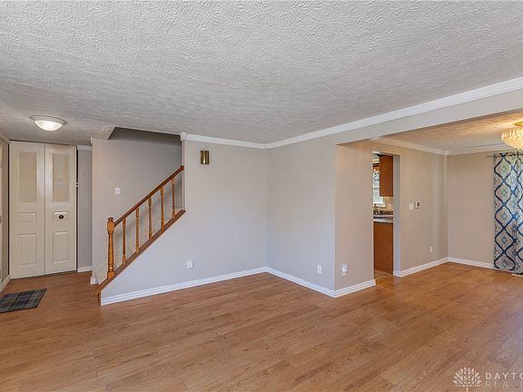 4th image of 825 Martindale Rd