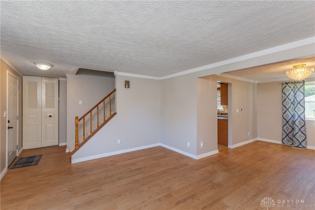 825 Martindale Rd, Englewood, OH - View 4