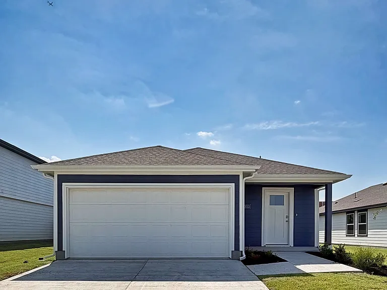3023 Serenity Ln — Photo 1