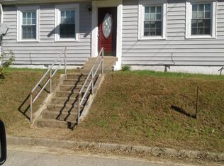 195 W Courthouse Rd, Crewe, VA 23930