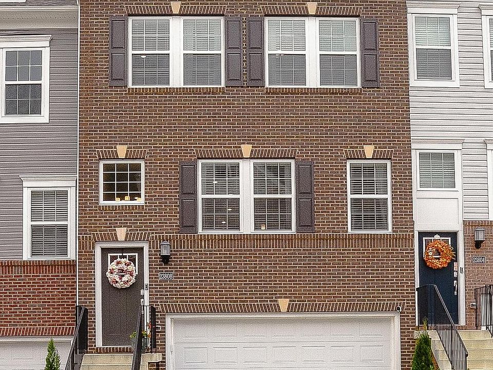 1st image of 23808 Myrtle Glen Way