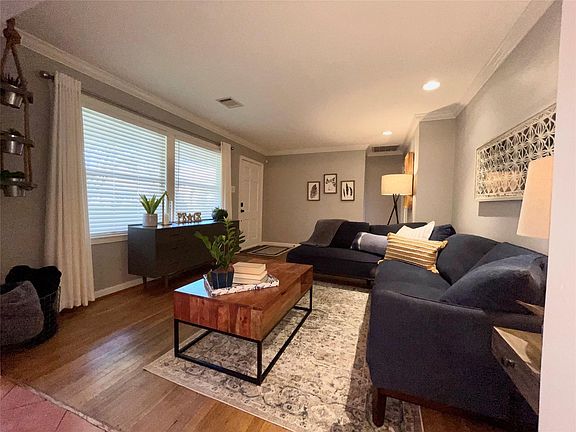 5th image of 1823 Du Barry Ln