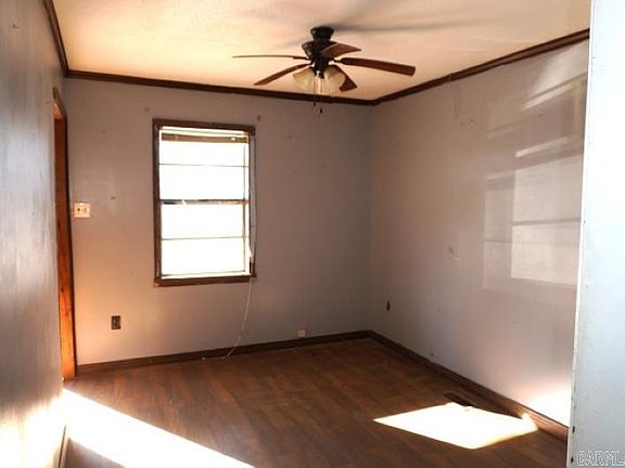 2nd image of 1110 W 10th St