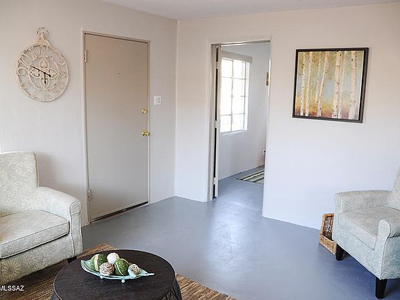4th image of 2217 N Sparkman Blvd