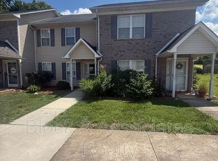 4121 Bentley Dr, Randleman, NC 27317