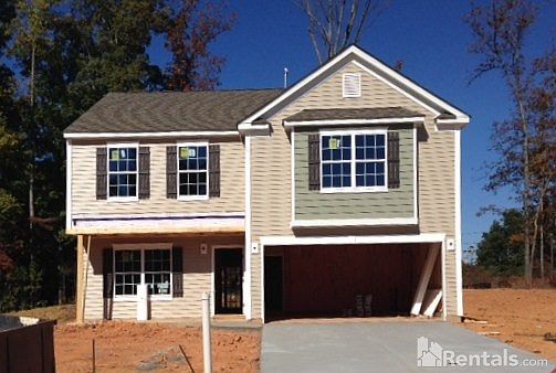 3rd image of 2022 Misty Rose Ln