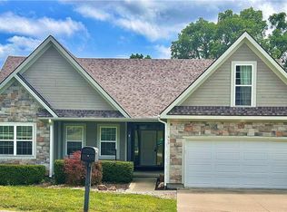 409 Fairway Rd, Belton, MO 64012