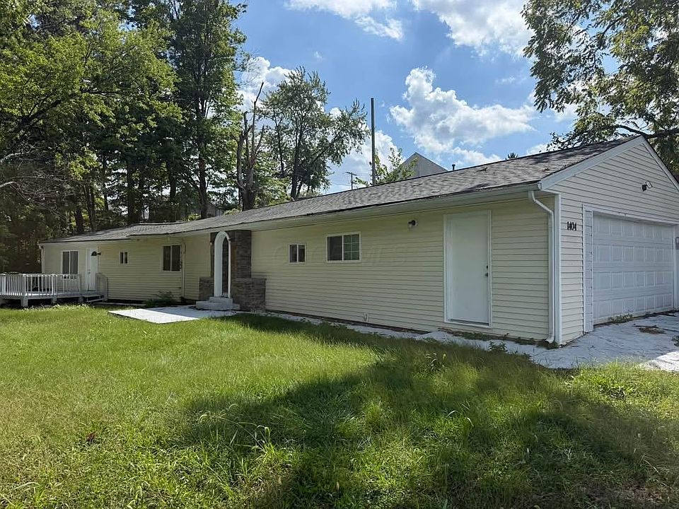 1st image of 1404 S Waggoner Rd