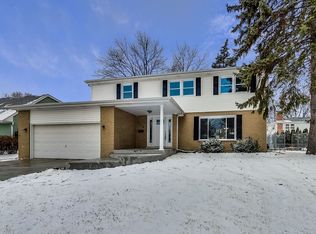 424 S Plum Grove Rd, Palatine, IL 60067