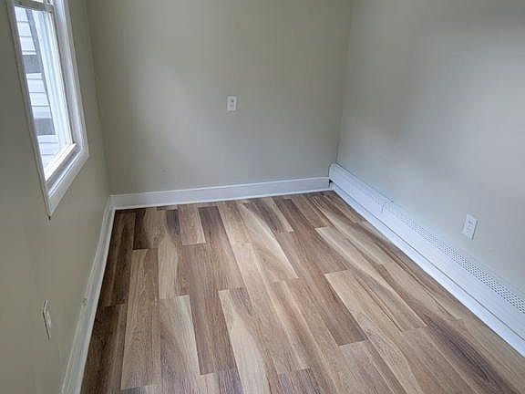 2nd image of 50 11th Ave Floor 3