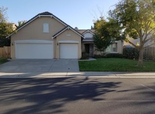 7125 Liverpool Ln, Roseville, CA 95747