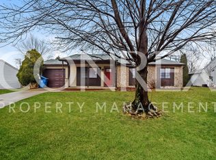 2913 N Grassy Creek Dr, Indianapolis, IN