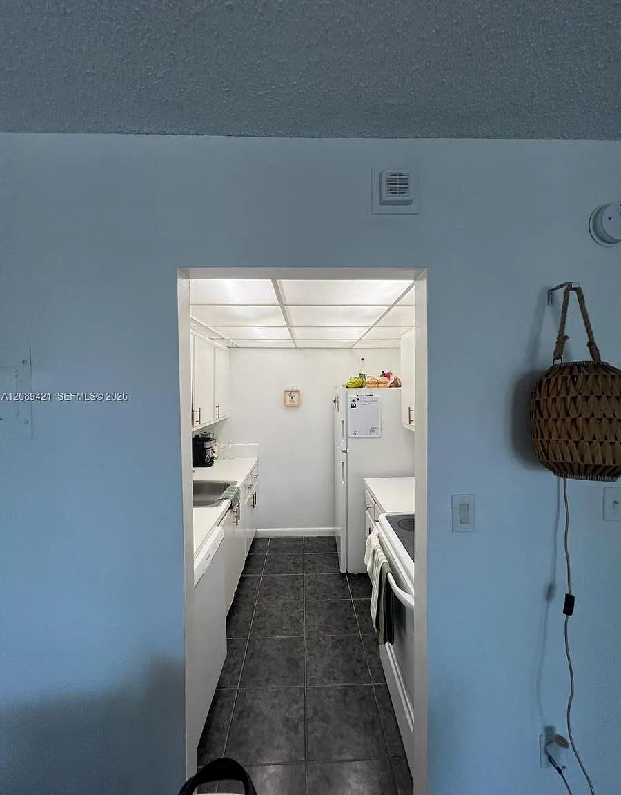 Vecino Del Mar Condo — Photo 3