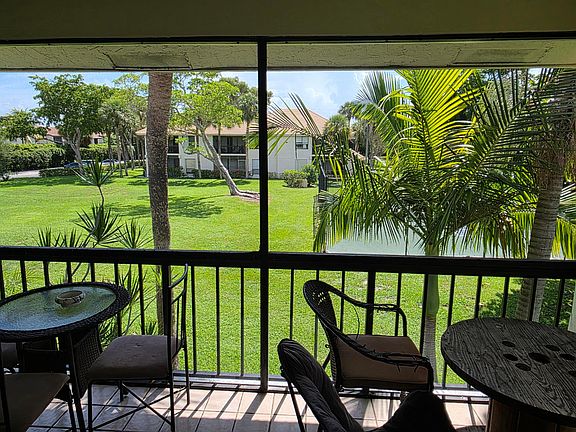 5th image of 159 NW 70th Street #512