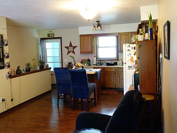 2nd image of 2617 Woodmeadow Dr SE