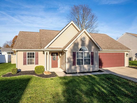 2nd image of 506 Willow Dr
