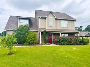 212 Gilmore Cir SW, Calhoun, GA 30701