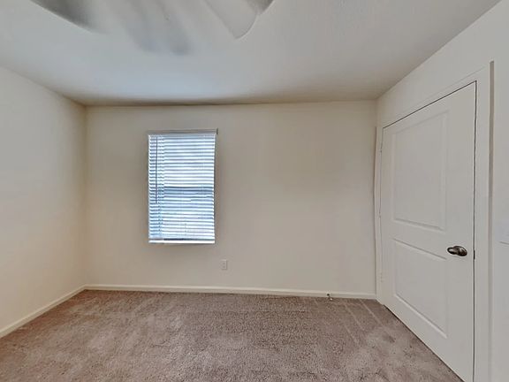 3rd image of 13531 Kinsman Rd