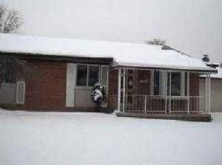 2156 Malvina St, Lincoln Park, MI 48146