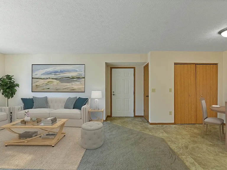 Waterford Pointe — Photo 23