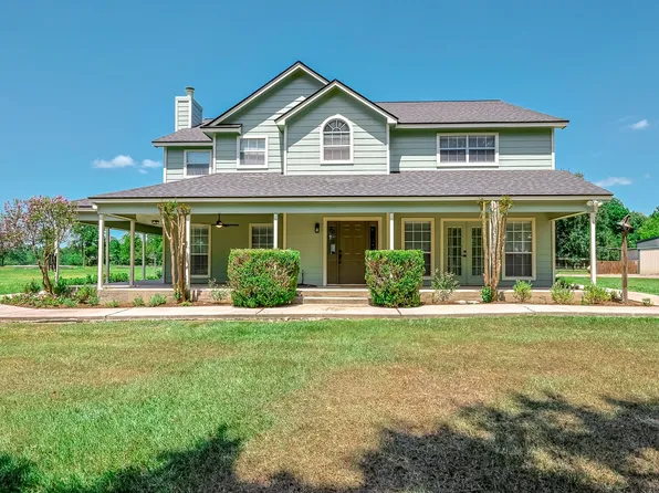 1066 Tafelski Rd, New Waverly, TX 77358