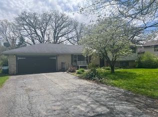 3087 Lookout Dr, Rockford, IL 61109