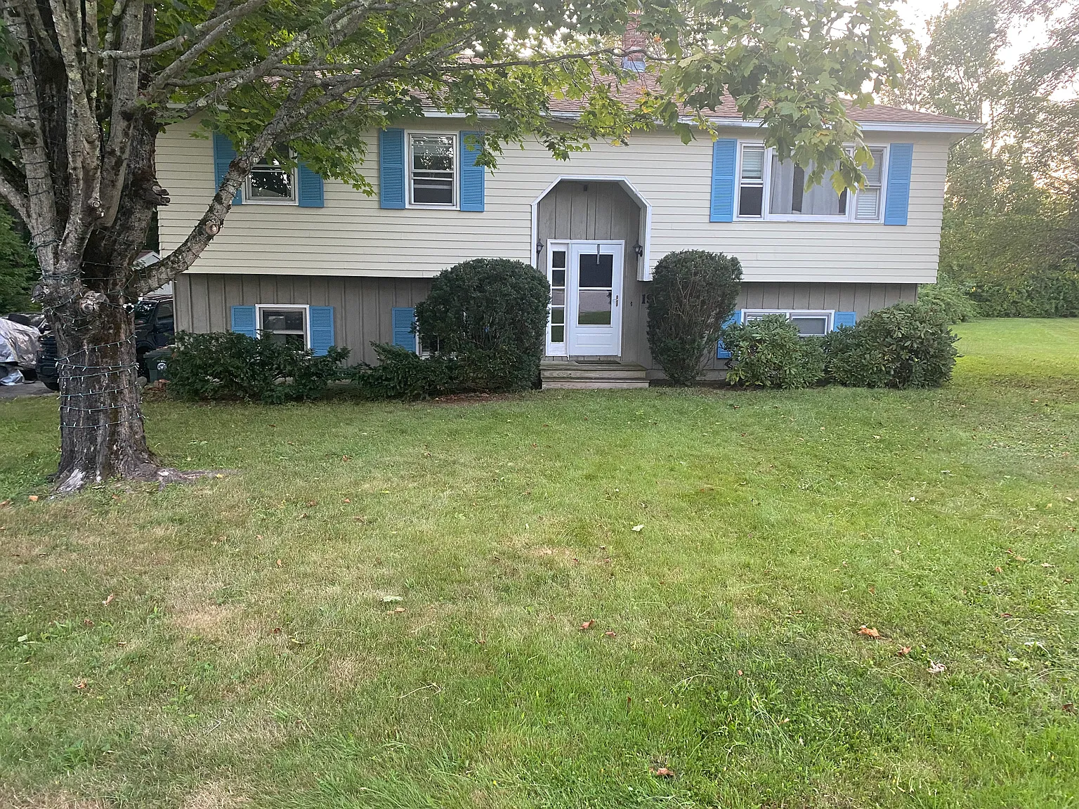4 bed, 2612 sqft, $2,650 — Photo 1