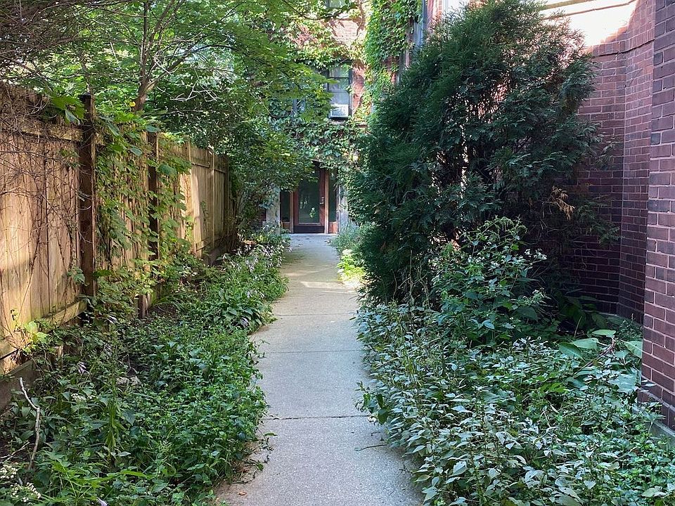 1st image of 6736 N Glenwood Ave