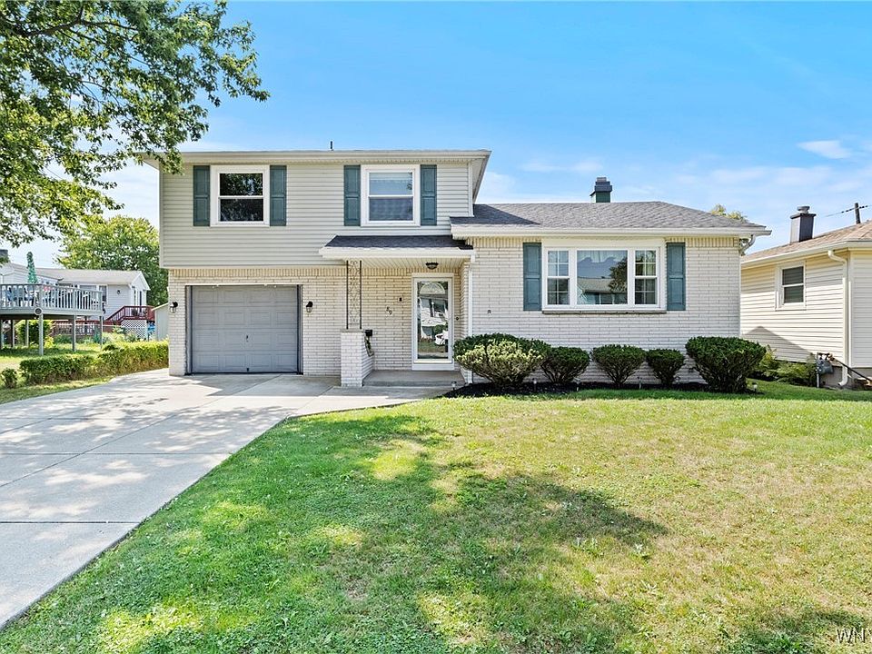 1st image of 89 W Cherbourg Dr